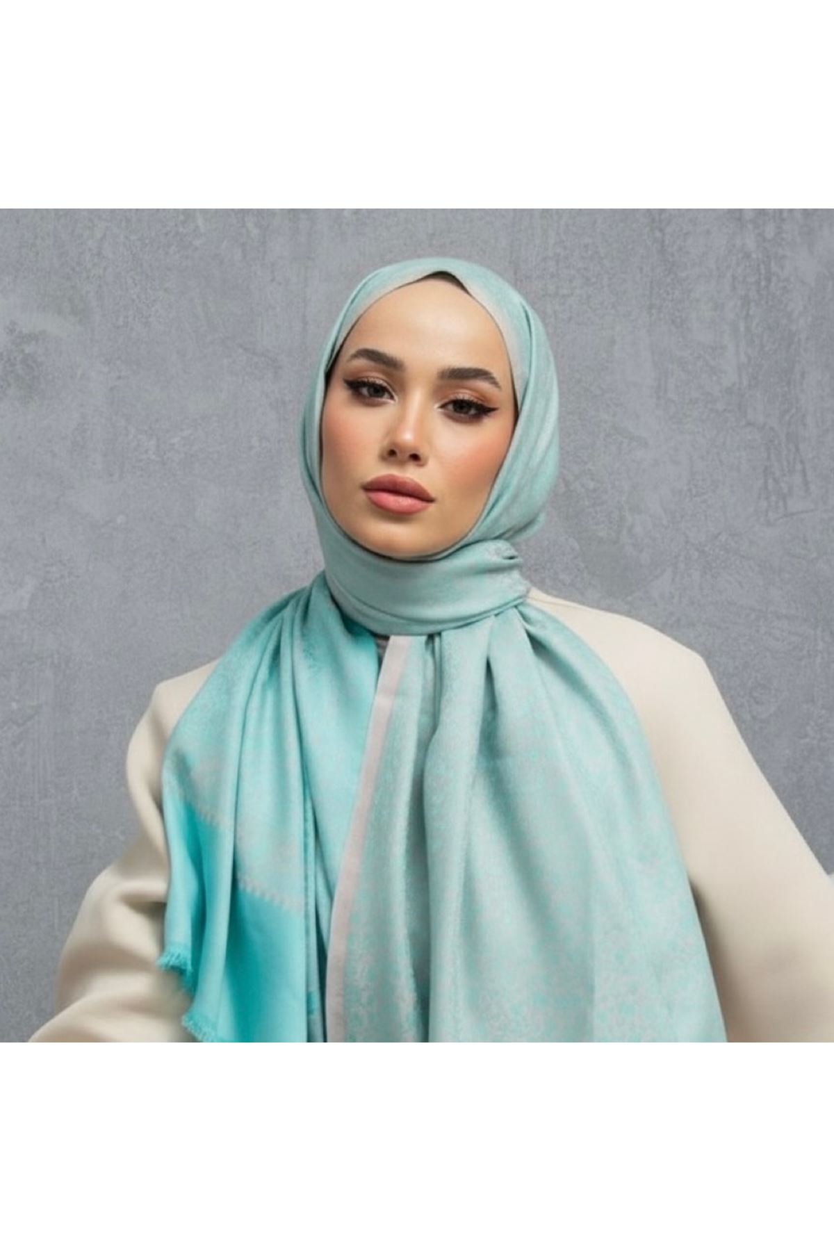 Çiçek Desenli Çift Taraflı Yeşil Kaşmir Şal