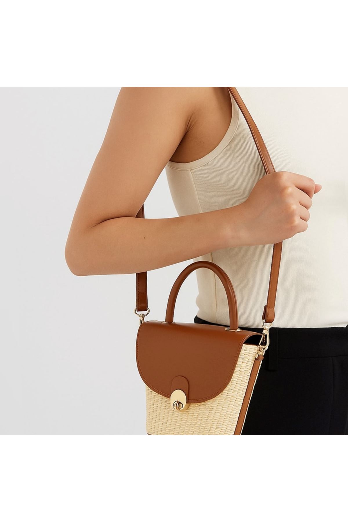 Kahverengi Hasır El ve Omuz Çantası