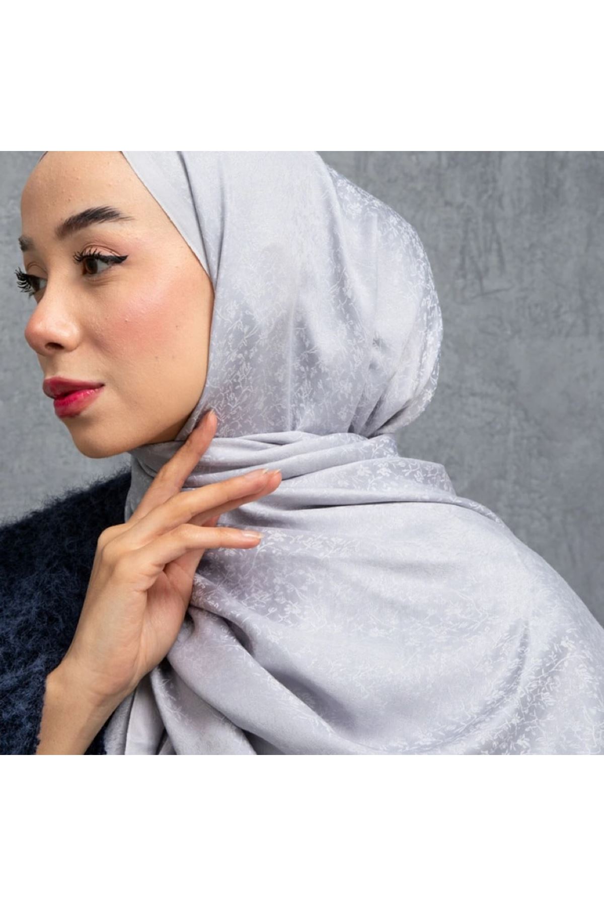 Çiçek Desen Çift Taraflı Şal