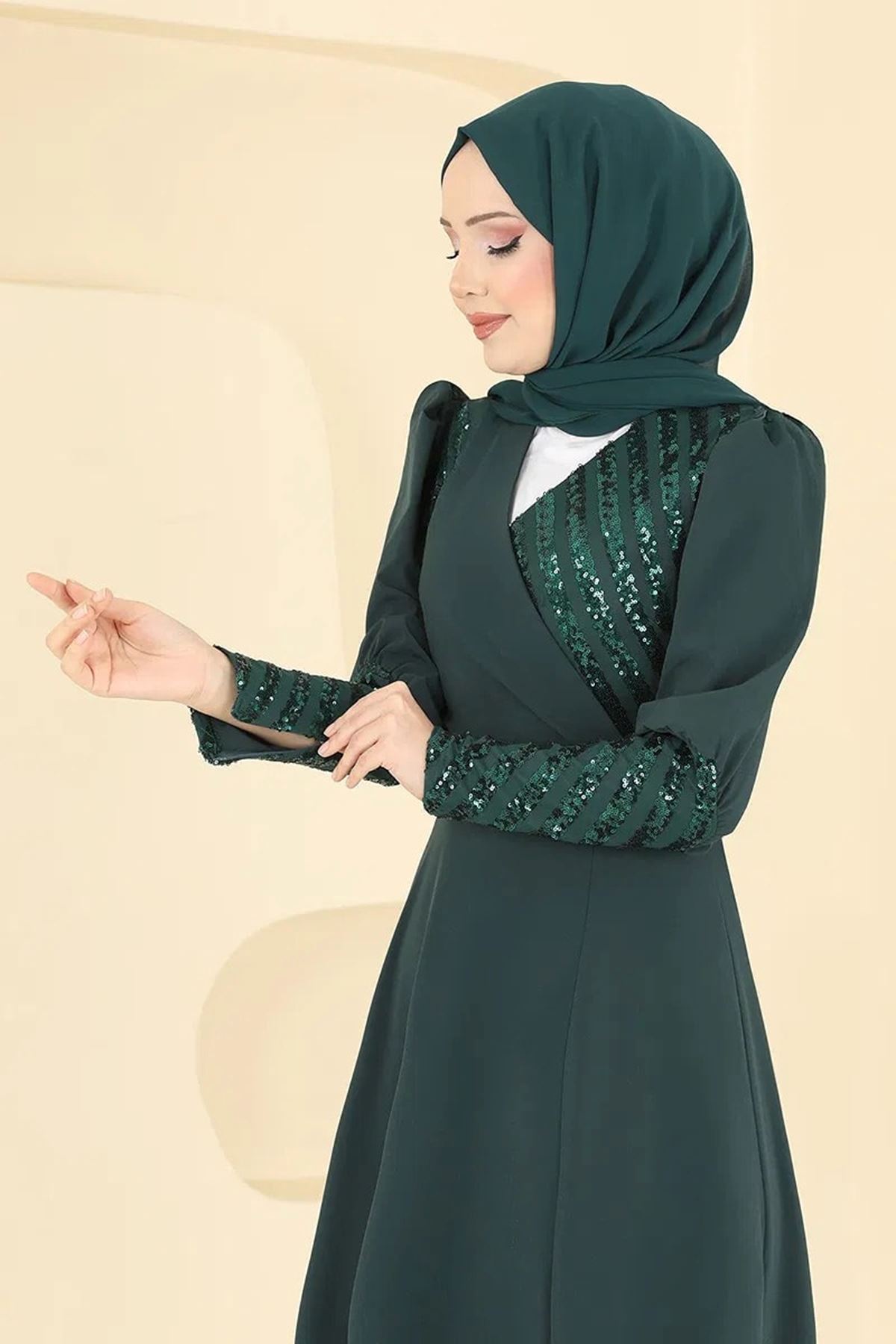 Pul Detaylı Abiye - Zümrüt