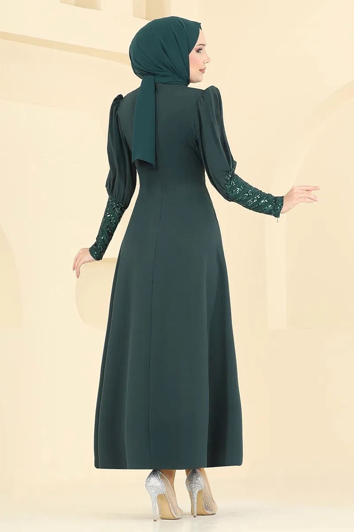 Pul Detaylı Abiye - Zümrüt