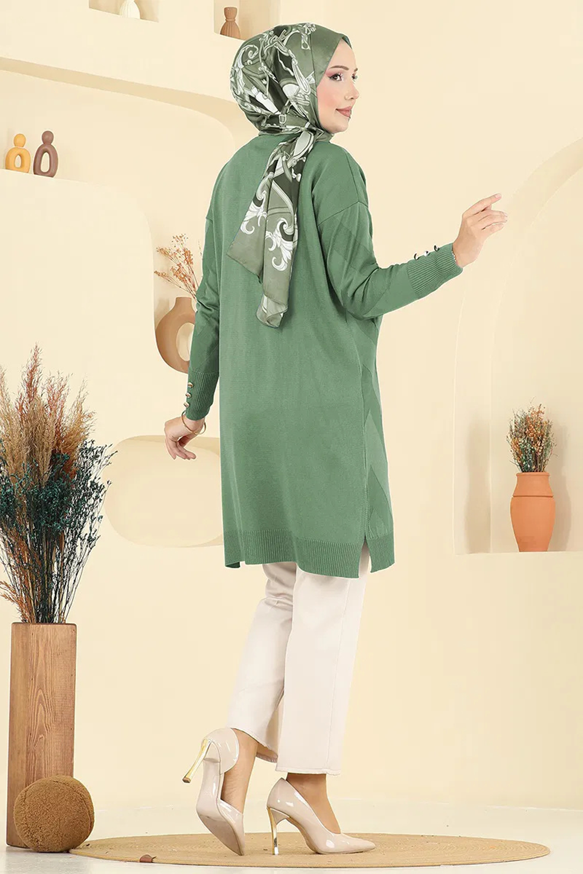 Gold Düğmeli Hırka - Çağla