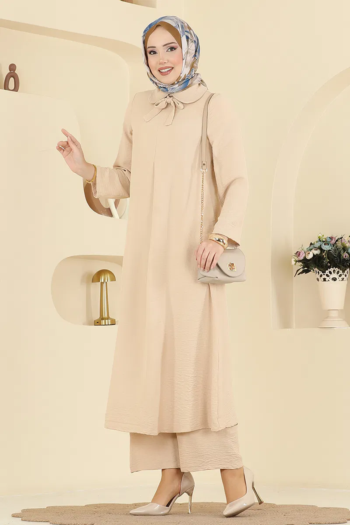 Bebe Yaka Takım Bej