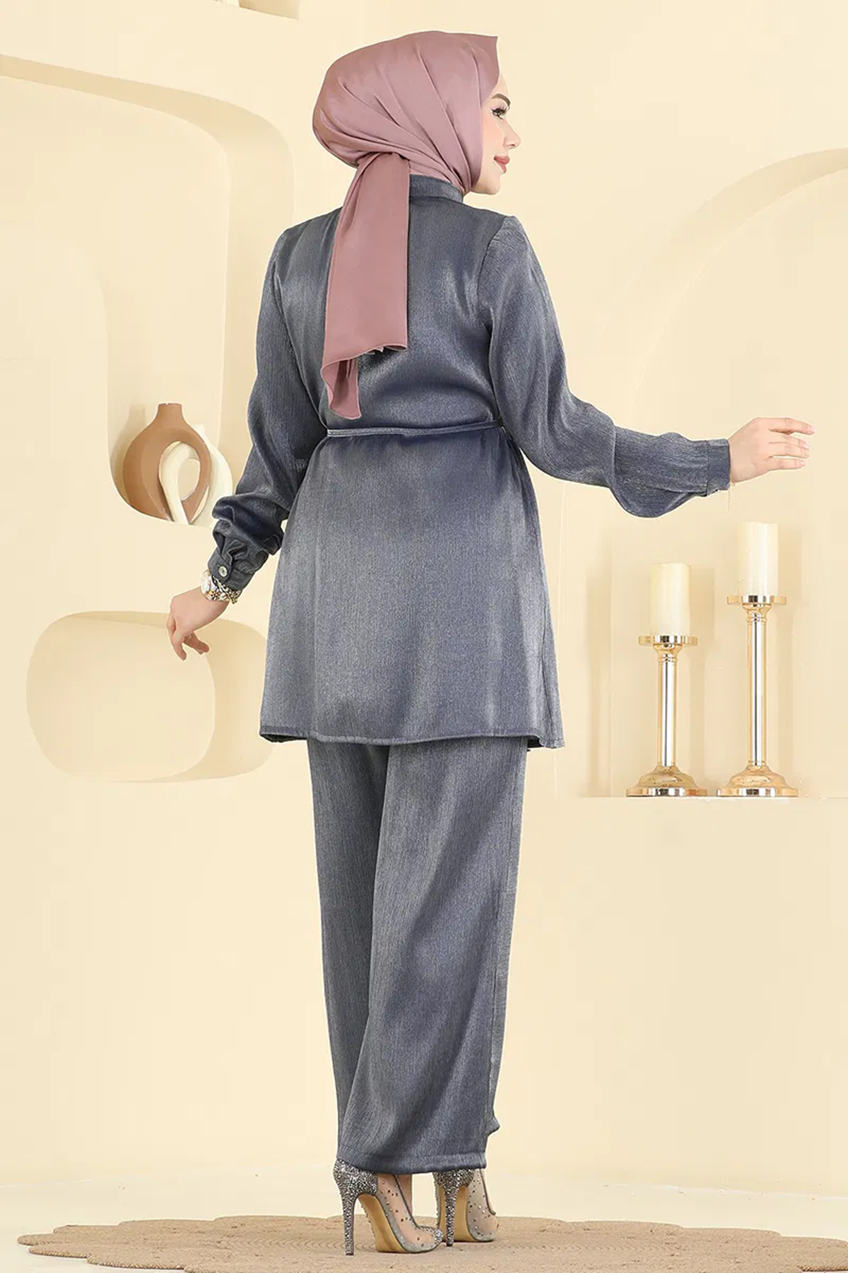 Parlak Bürümcük Takım Laci