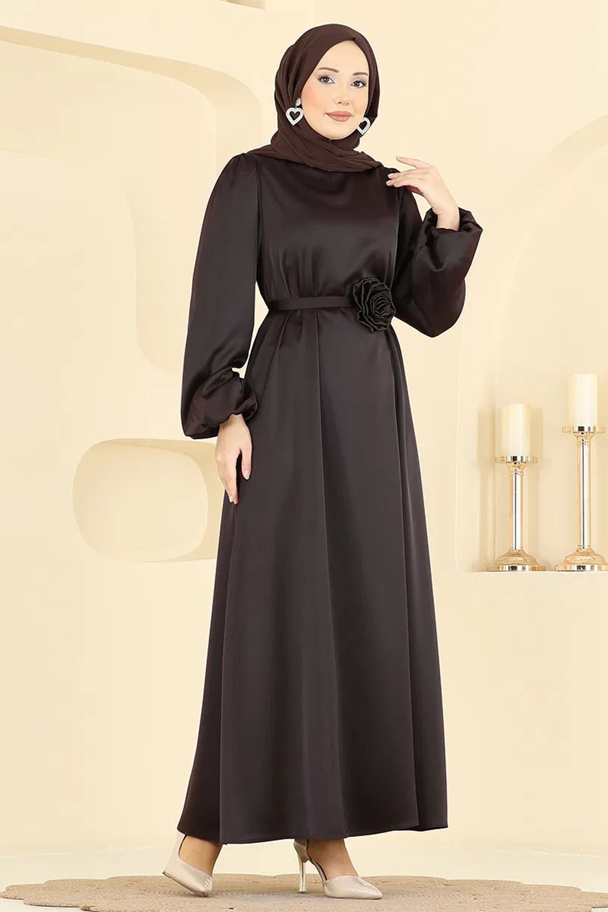 Gül Aksesuarlı Saten Abiye Kahve