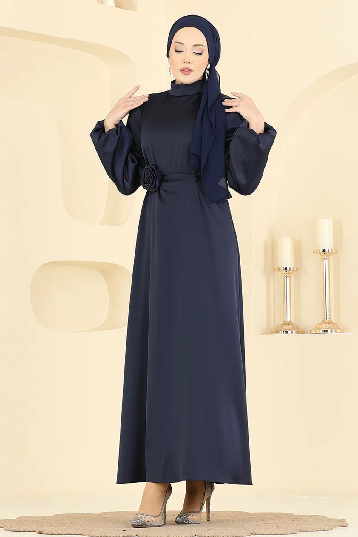 Gül Aksesuarlı Saten Abiye Laci