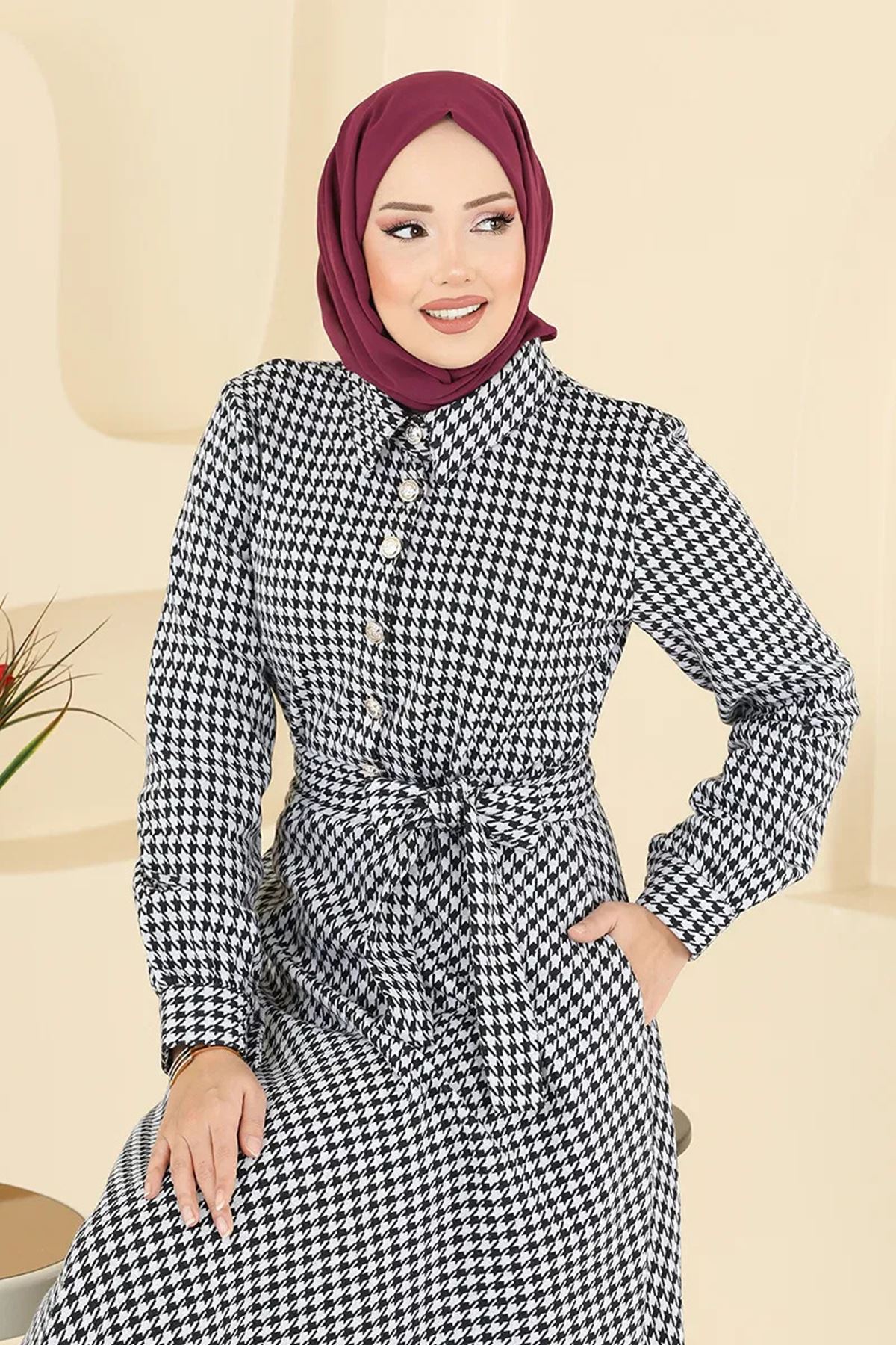 Düğme Detaylı Elbise Siyah