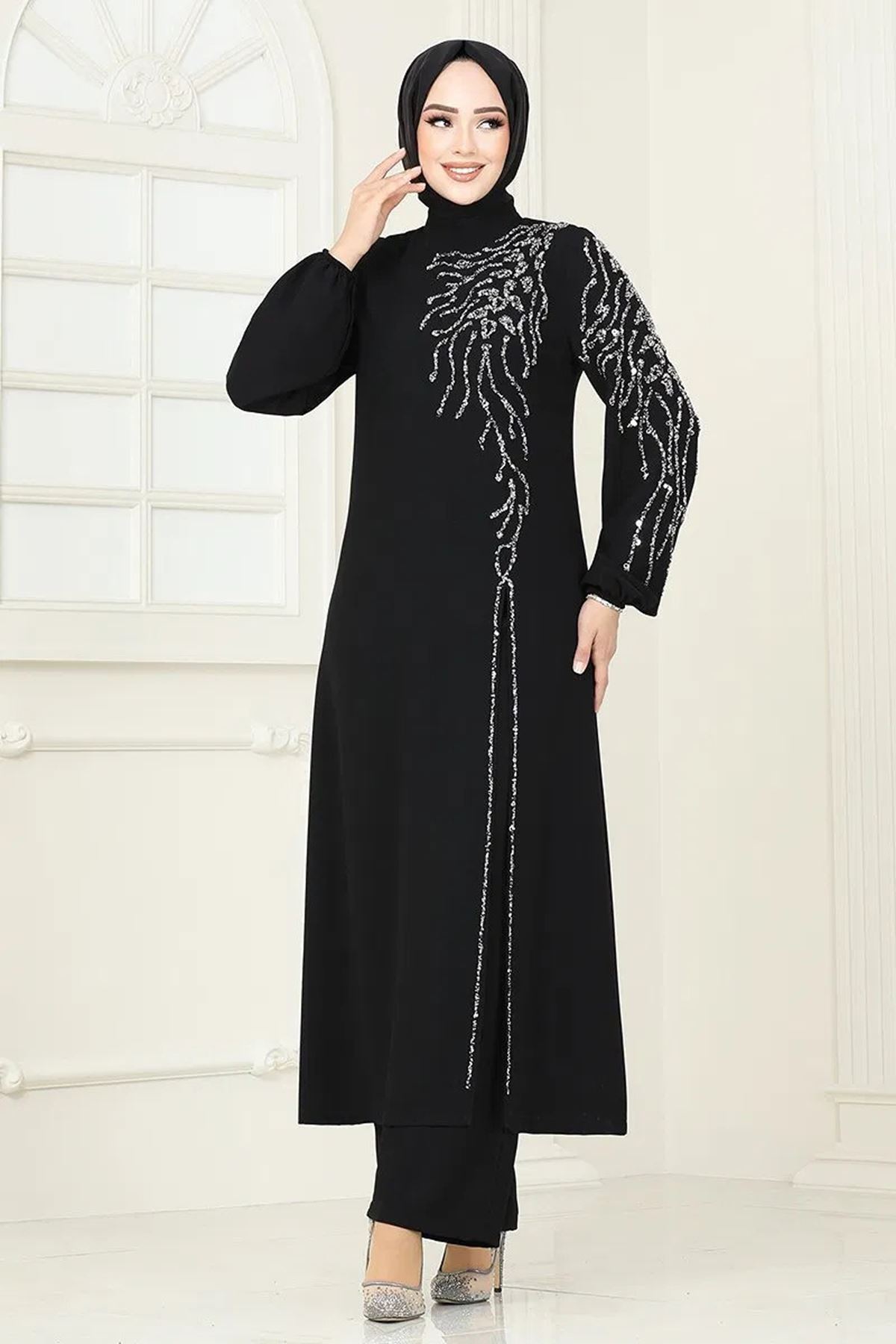 Taşlı Şık Takım Siyah