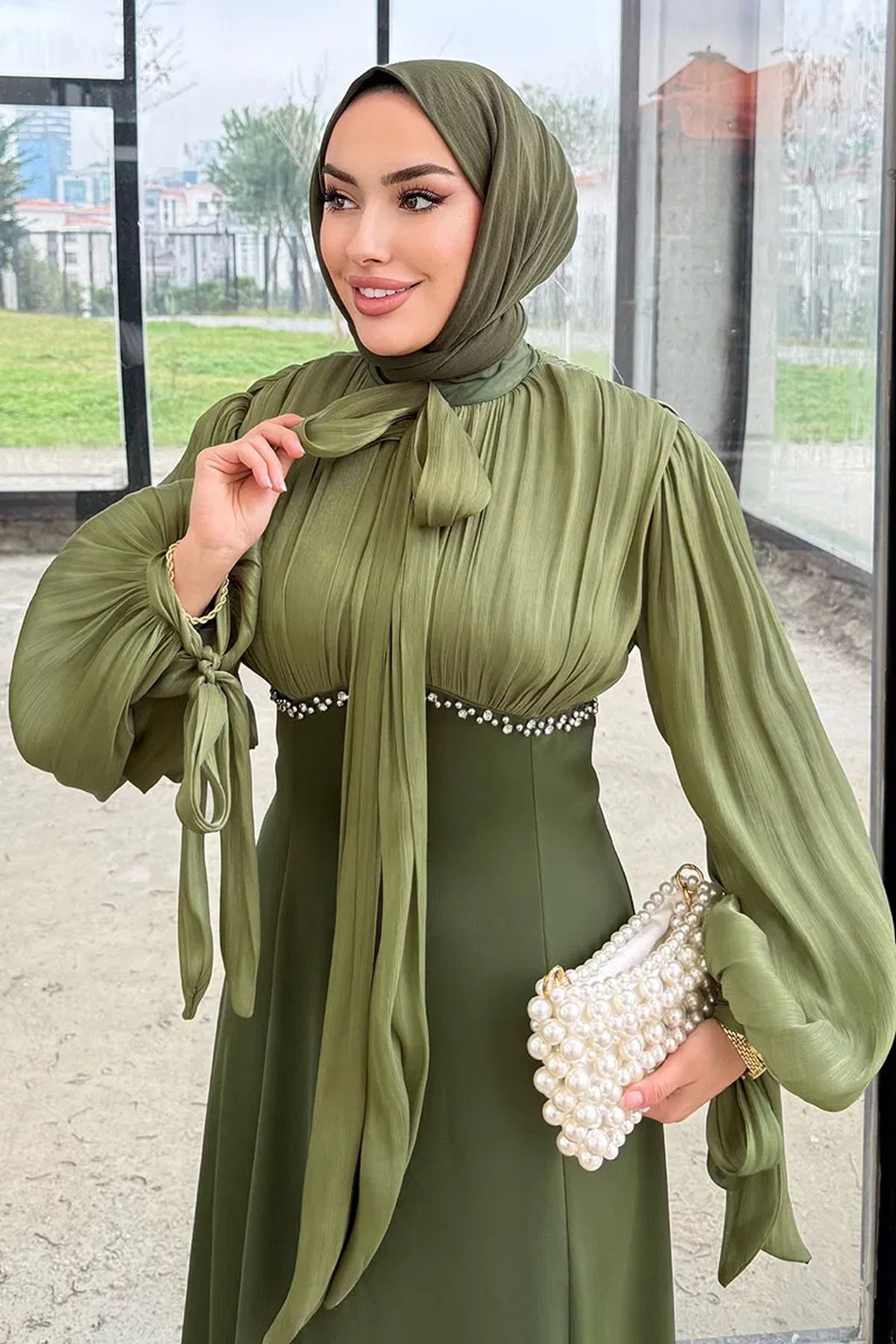 Taş Detaylı Abiye Yağ Yeşili