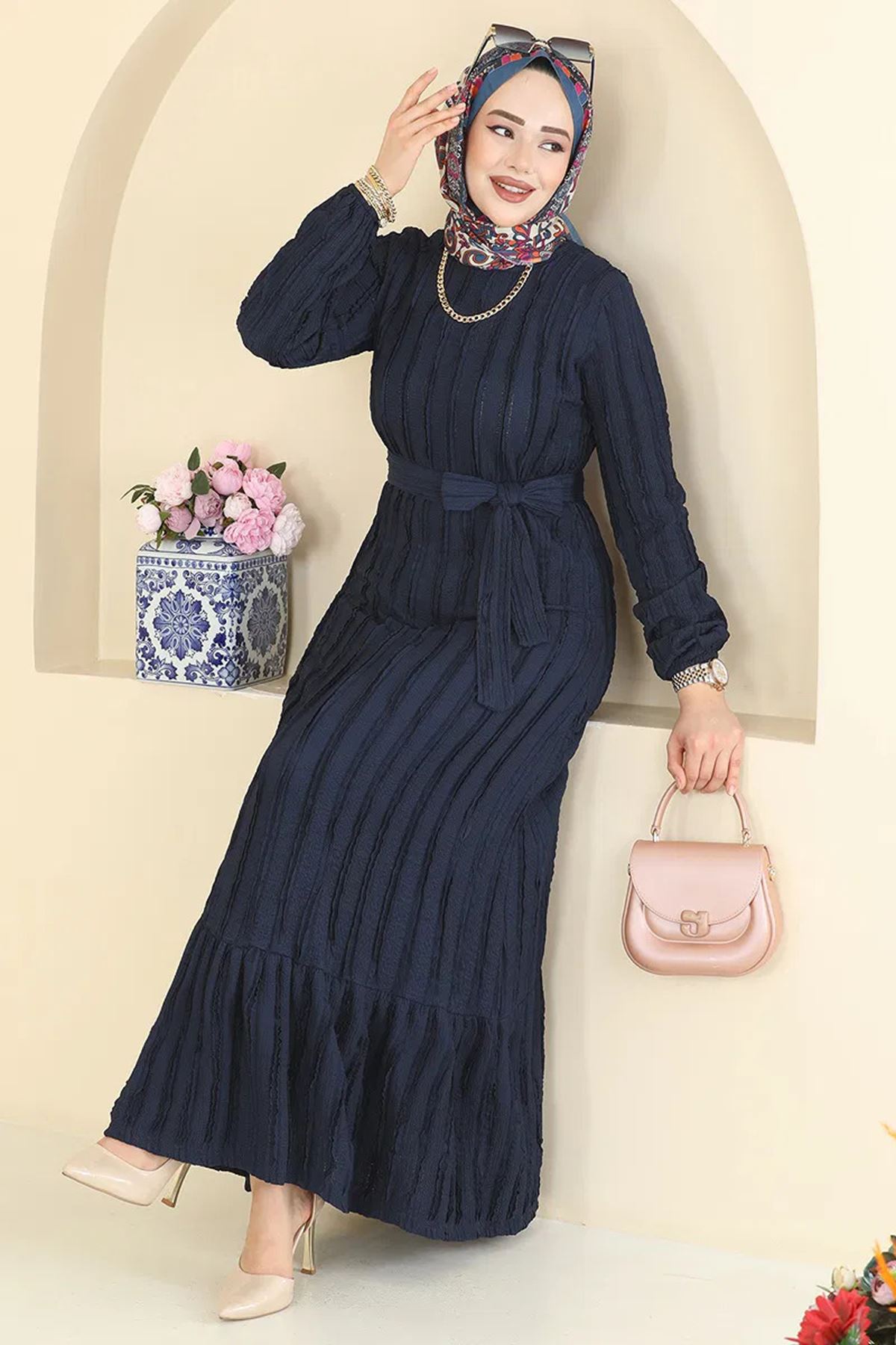 Kuşak Piliseli Elbise Laci