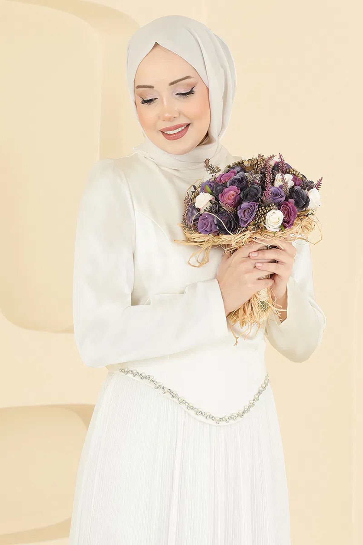 Piliseli Şık Nikah Elbisesi