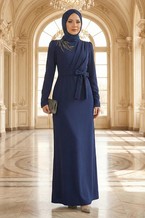 Önü Taş Detaylı Krep Abiye Elbise Laci