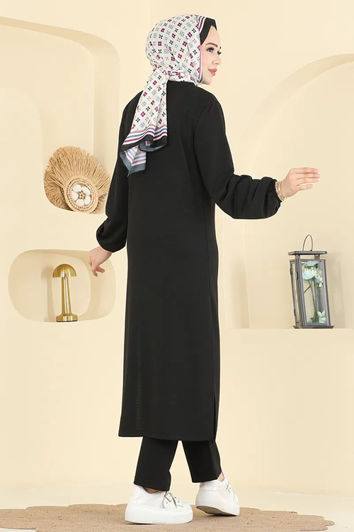 Manşeti Lastikli Takım Siyah