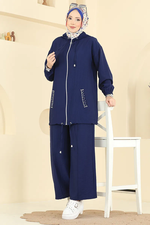 Cepleri Taş Detaylı Takım Laci