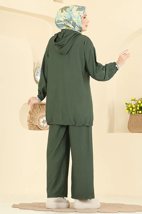 Cepleri Taş Detaylı Takım Haki