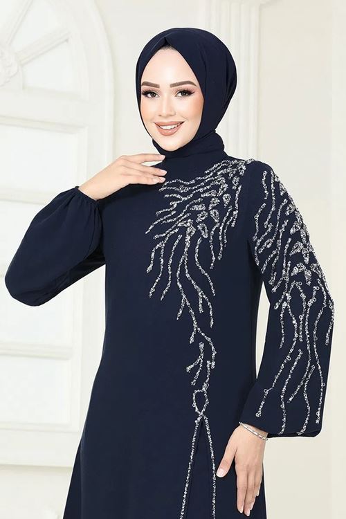 Taşlı Şık Takım Laci