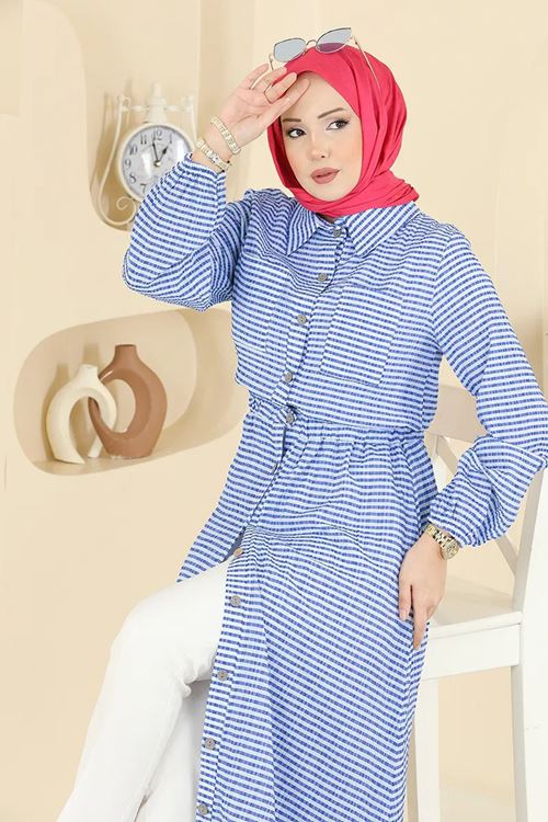 Çizgili Elbise Laci